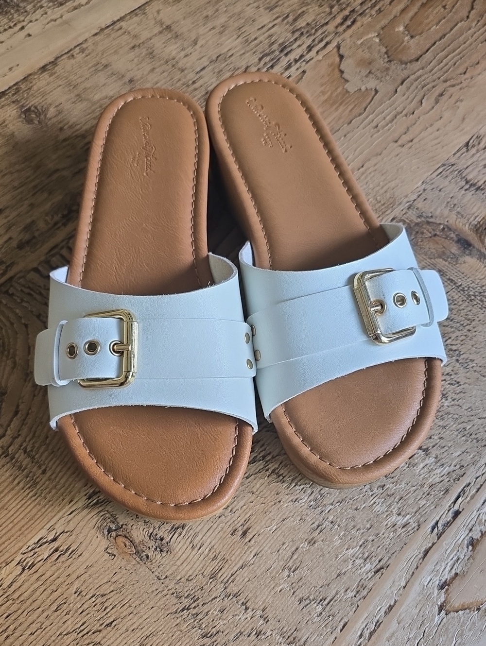 White Buckle Slide Sandals for Women - Comfortable Casual Slip-Ons
